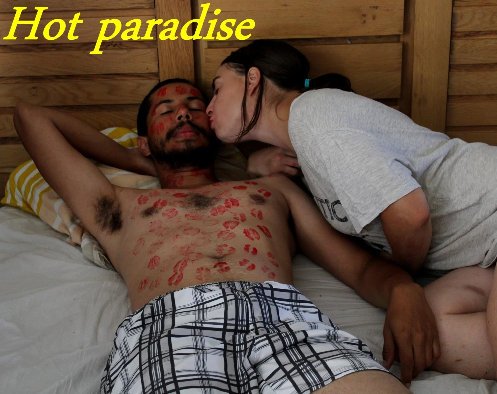 Calista &amp; Bob45 - Calista me fait des baisers sensuels